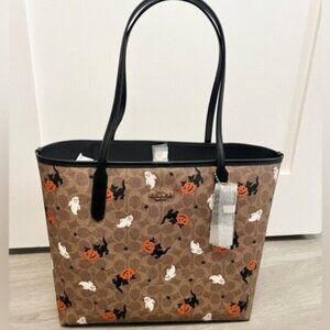 🎃🎃Coach City Tote With Halloween Print